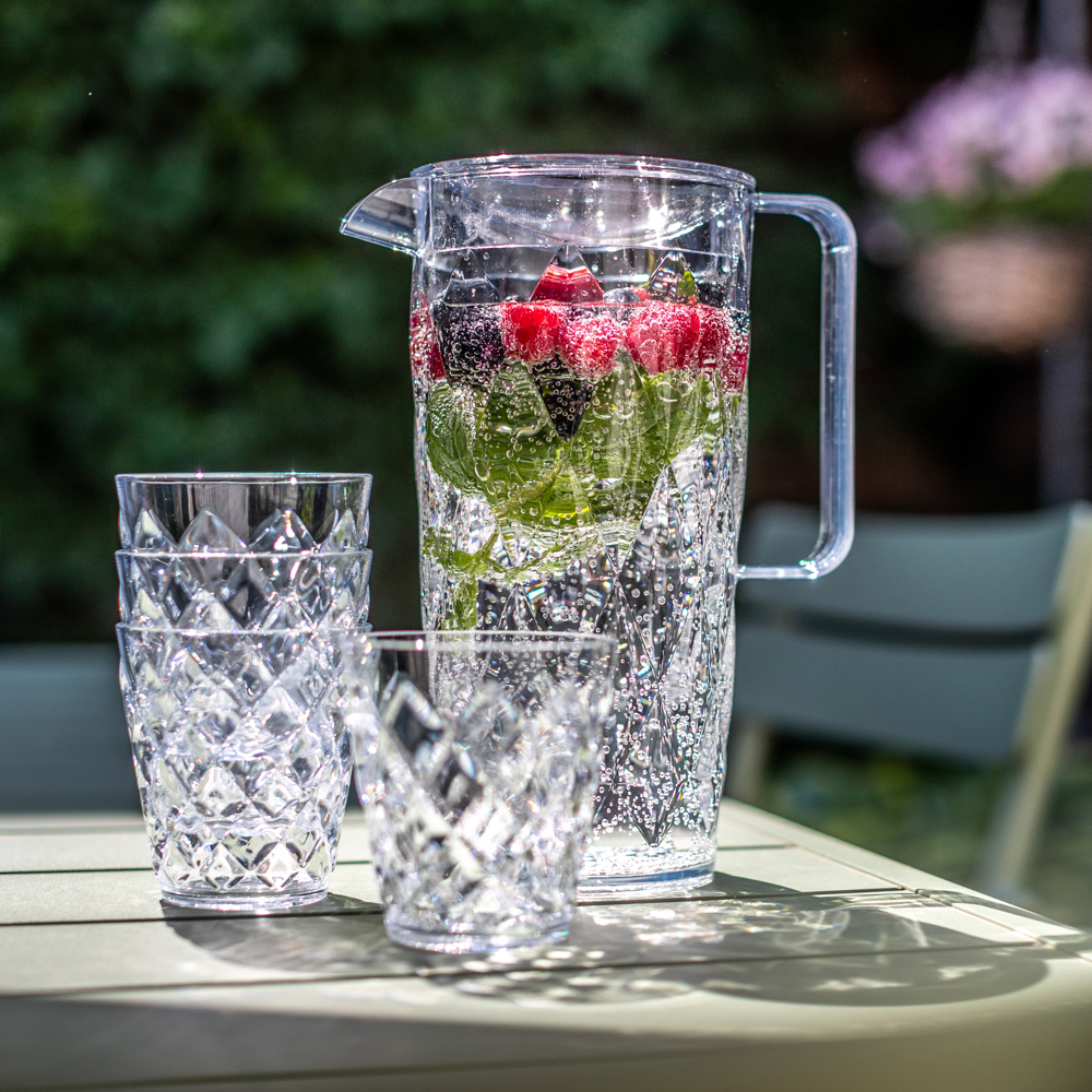 Koziol CRYSTAL Kanne 1,6l mit 4 Becher 250ml