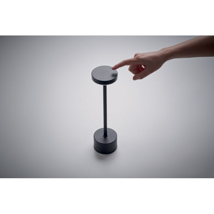 BISTRO - USB-Tischlampe aus Aluminium