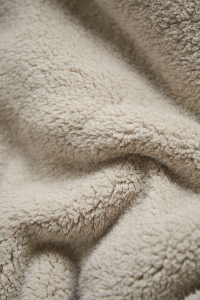 VINGA Maine Doppelflor-Decke aus GRS recyceltem Material