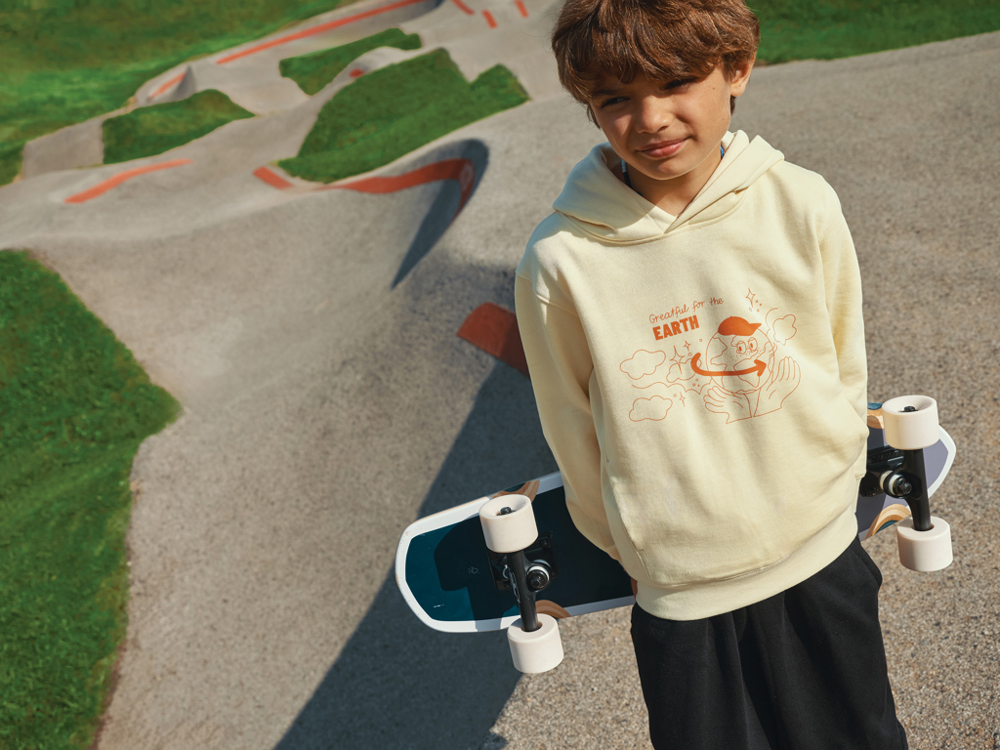 IQONIQ Yengo KidsHoodie mit Seitentaschen aus rec. Baumwolle